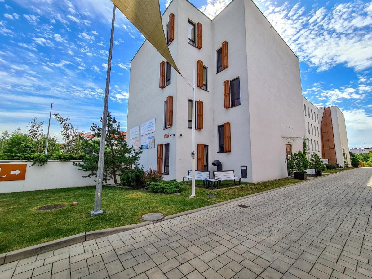 Antoninska Hotel & Apartamenty Leszno  Buitenkant foto